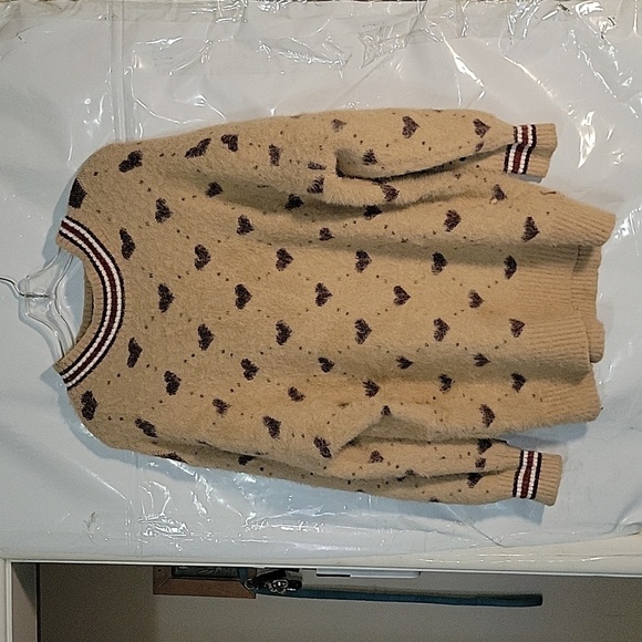 POL Heart Print Sweater Fuzzy Knit Crew Neck Long Sleeve Pullover Top Y2K Luxury - Picture 2 of 5